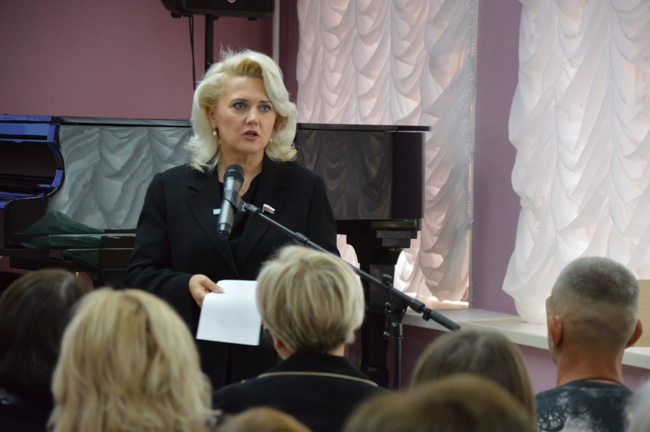 Алла Салаева - алатырским волонтерам: "Сохраним историю для будущих поколений!" 19