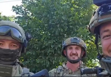Бойцы СВО вместе с командиром Юрием Богдановым поздравили чебоксарцев с Днем города Бойцы СВО вместе с командиром Юрием Богдановым поздравили чебоксарцев с Днем города